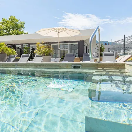 Le Riviera - Hotel Restaurant & Spa - Ex Golden Tulip Aix Les Bains-2